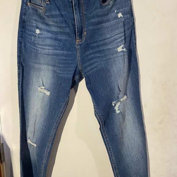 Hollister Jeans - Picture 3 of 4